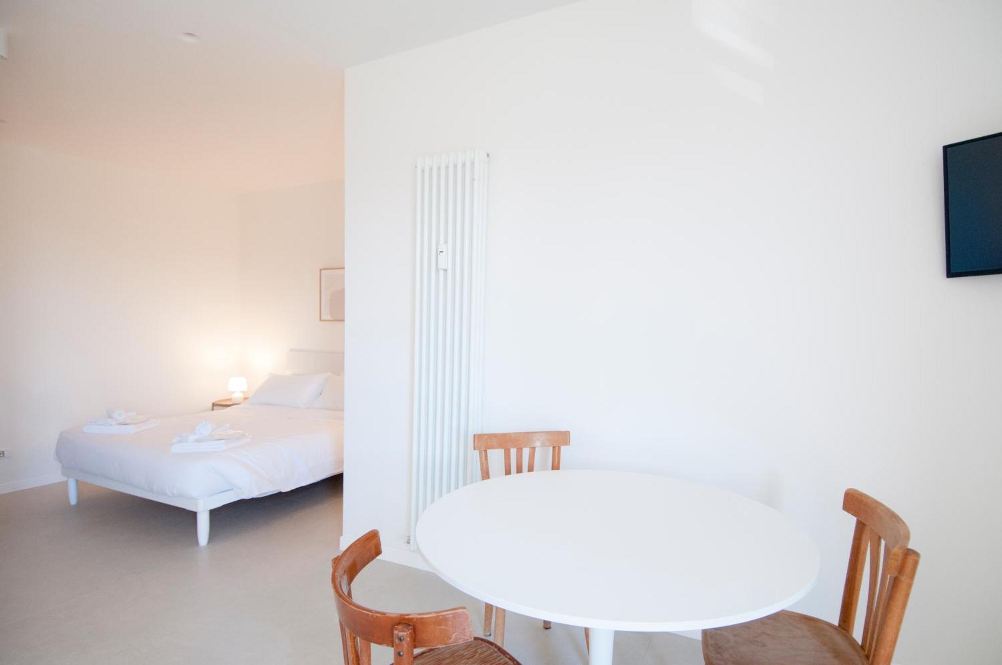 Zefiro - Saffi Design Apartments - Ambrogiohost 博洛尼亚 外观 照片